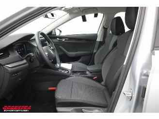 Skoda Octavia Combi 1.4 TSI iV PHEV Virtual eAHK PDC Navi 24.206km!! picture 18