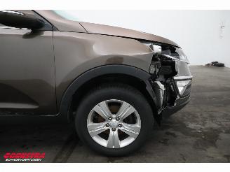 Kia Sportage 1.6 GDI Plus Pack Clima Navi Cruise PDC picture 8