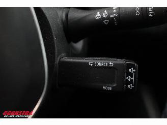 Renault Captur 1.0 TCe Intens Clima Navi Cruise PDC Camera picture 16