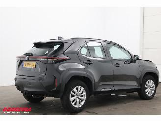 Toyota Yaris Cross 1.5 Hybrid Aut. Clima Navi ACC Keyless picture 3