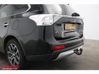 Mitsubishi Outlander 2.0 PHEV Limited Edition X-Line Glasdak Camera Leder SHZ AHK picture 7