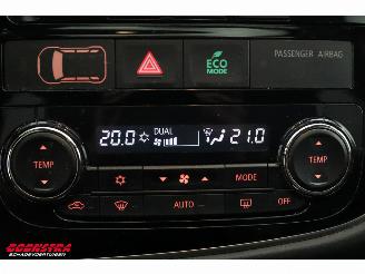 Mitsubishi Outlander 2.0 PHEV Limited Edition X-Line Glasdak Camera Leder SHZ AHK picture 19