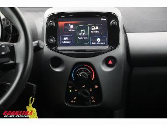 Toyota Aygo 1.0 VVT-i x-play Airco Cruise Camera 44.294 km! picture 9
