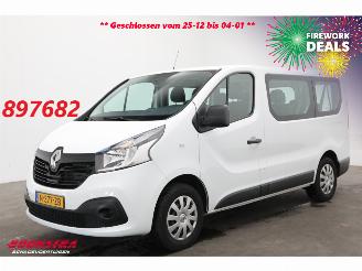 škoda dodávky Renault Trafic Passenger 1.6 dCi Expression Energy 9-Pers. Airco 2017/10