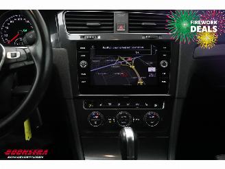 Volkswagen Golf Variant 1.6 TDI HL Bns R picture 15