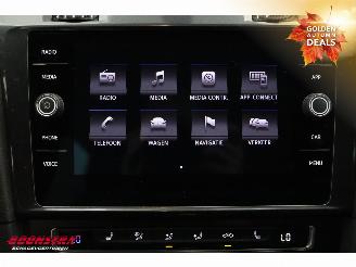 Volkswagen Golf 1.6 TDI DSG Highline R-Line ACC SHZ Clima Navi Camera picture 27