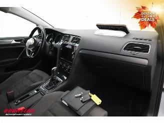 Volkswagen Golf 1.6 TDI DSG Highline R-Line ACC SHZ Clima Navi Camera picture 13