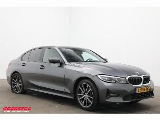 BMW 3-serie 330i Business Edition LED LiveCockpitPro Clima Navi Cruise picture 2