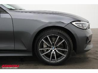 BMW 3-serie 330i Business Edition LED LiveCockpitPro Clima Navi Cruise picture 7