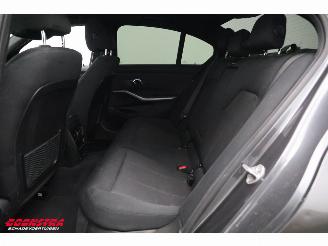 BMW 3-serie 330i Business Edition LED LiveCockpitPro Clima Navi Cruise picture 18