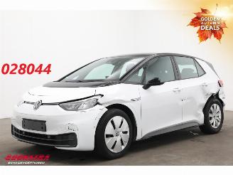 uszkodzony samochody osobowe Volkswagen ID.3 Pro 58 kWh ACC 360° 24.067 km! 2023/2