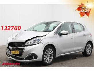 Voiture accidenté Peugeot 208 1.2 PureTech Allure Navi Clima Cruise Camera PDC AHK 75.263 km! 2016/7