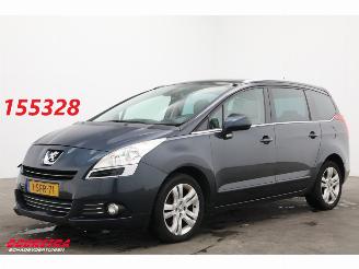 krockskadad bil auto Peugeot 5008 1.6 THP GT Executive 7-Pers. Pano Leder ACC HUD Navi Cruise SHZ AHK 2013/9