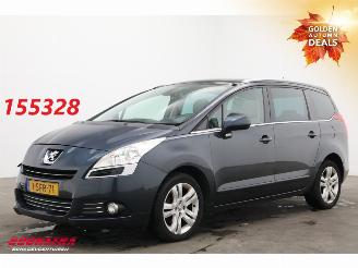 Voiture accidenté Peugeot 5008 1.6 THP GT Executive 7-Pers. Pano Leder ACC HUD Navi Cruise SHZ AHK 2013/9