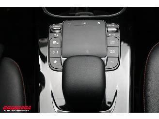 Mercedes Cla-klasse 200 7G-Tronic AMG LED Navi Cruise Camera SHZ picture 23