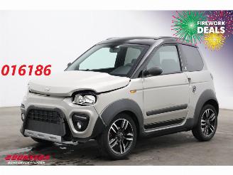 Schade brommobiel Microcar  M.Go Highland X DCI LED LMV 2021/2