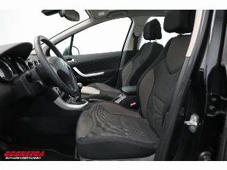 Peugeot 308 1.6 VTi XT Pano Clima Cruise picture 9