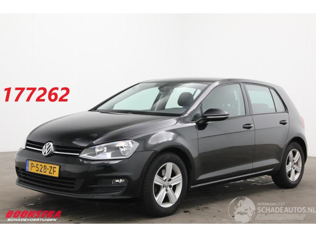 Volkswagen Golf 1.2 TSI Trendline 5-DRS Navi Clima Cruise SHZ PDC AHK