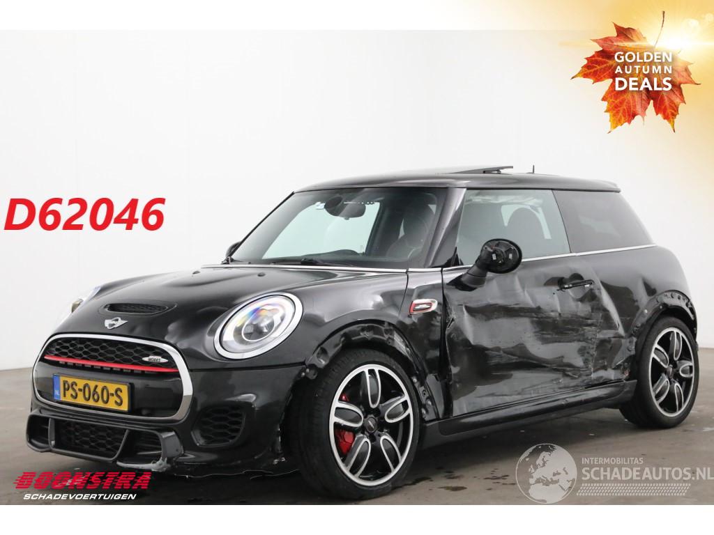 Mini Cooper 2.0 232 PK Pano HUD Navi Clima Cruise Camera SHZ