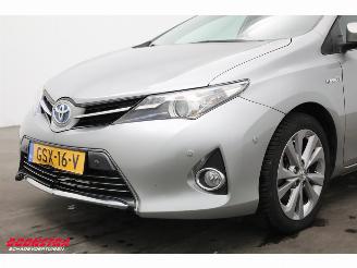Toyota Auris Touring Sports 1.8 Hybrid Executive Pano Navi Clima Cruise Camera SHZ picture 10