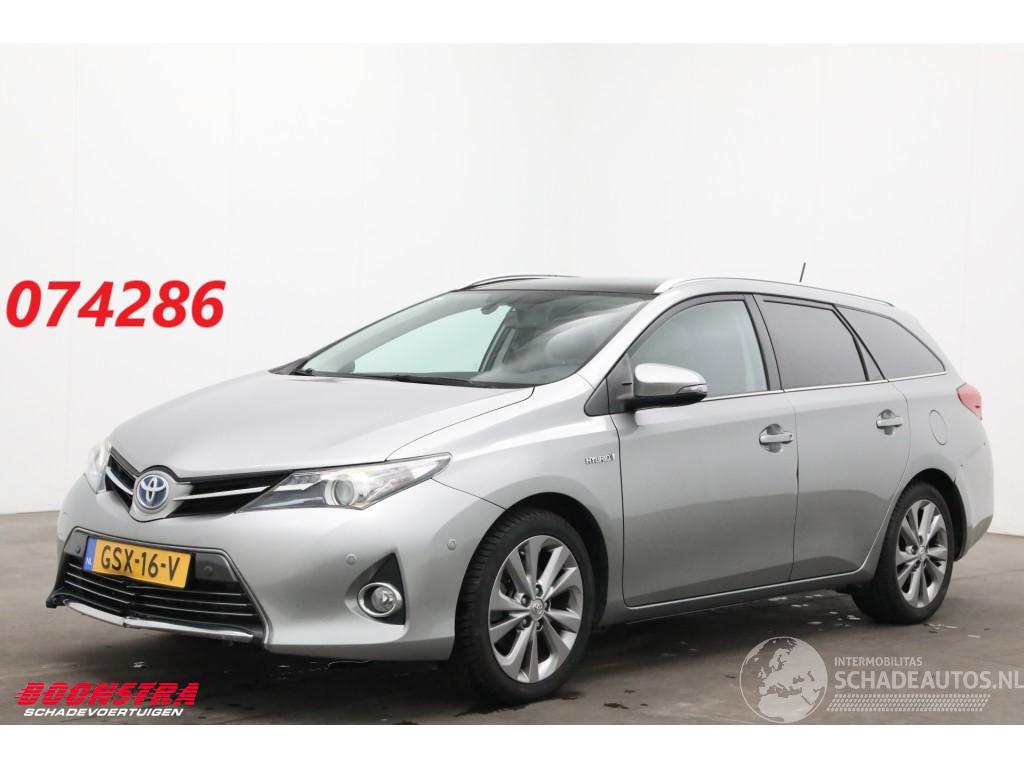 Toyota Auris Touring Sports 1.8 Hybrid Executive Pano Navi Clima Cruise Camera SHZ