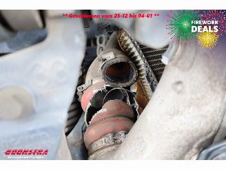 Scania R R500 6X2 Retarder VDL Haakarm Standclima Leder Navi Camera picture 17