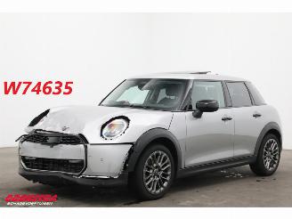 krockskadad bil auto Mini Cooper 1.5 Aut. Classic LED Pano HUD H/K Cruise Camera 2024/12