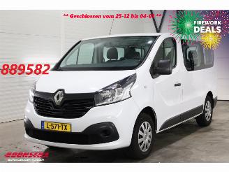 škoda dodávky Renault Trafic Passenger 1.6 dCi Expression 9-Pers. Airco 2018/5
