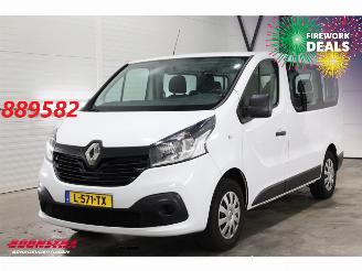 damaged commercial vehicles Renault Trafic Passenger 1.6 dCi Expression 9-Pers. Airco 2018/5