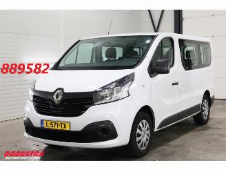 Schade bestelwagen Renault Trafic Passenger 1.6 dCi Expression 9-Pers. Airco 2018/5