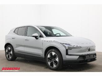 Volvo EX30 Single Motor Core 51 kWh LED ACC LRHZ Camera Apple/Android picture 2