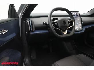 Volvo EX30 Single Motor Core 51 kWh LED ACC LRHZ Camera Apple/Android picture 13