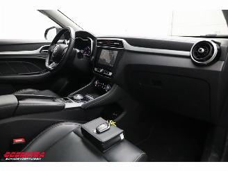 MG ZS EV Luxury 45 kWh ACC Pano Leder Navi Clima Camera picture 11