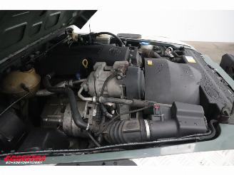 Landrover Defender 2.2 D 130" S Crew Cab Airco Elek Ramen 152.492 km! picture 8