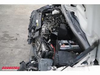 Volkswagen Caddy 2.0 TDI DSG Maxi BlueM. ACC Leder Navi Airco PDC AHK picture 11