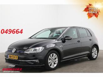 damaged passenger cars Volkswagen Golf 1.5 TSI Comfortline ACC Navi Clima PDC AHK 2018/1