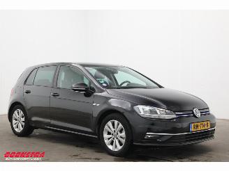Volkswagen Golf 1.5 TSI Comfortline ACC Navi Clima PDC AHK picture 2