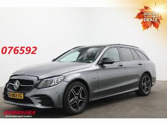 Schadeauto Mercedes C-klasse Estate 300e AMG 1e Eig. LED Pano 360° SHZ AHK 2021/3