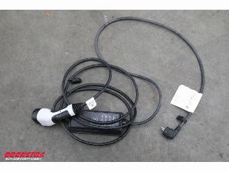 Mercedes E-klasse Estate 300 de LED Navi Clima Cruise Camera AHK picture 24
