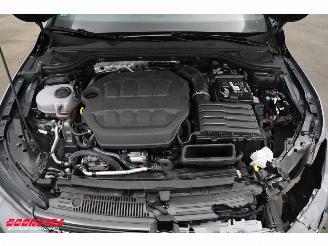 Volkswagen Golf 2.0 GTI Clubsport 300 PK Pano Matrix H/K Virtual ACC LRHZ Camera picture 8