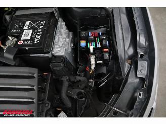 Volkswagen Golf 2.0 GTI Clubsport 300 PK Pano Matrix H/K Virtual ACC LRHZ Camera picture 10