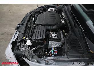 Volkswagen Golf 2.0 GTI Clubsport 300 PK Pano Matrix H/K Virtual ACC LRHZ Camera picture 9
