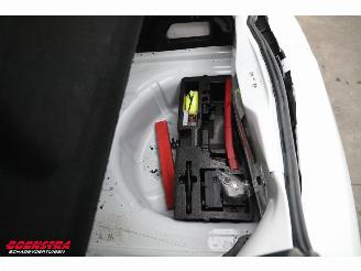 Volkswagen Up! 1.0 BMT move up! 5-DRS Airco Bluetooth 43.420 km! picture 10