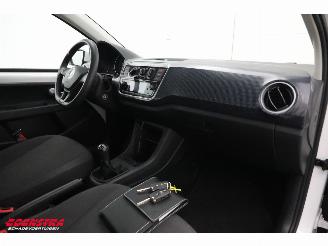 Volkswagen Up! 1.0 BMT move up! 5-DRS Airco Bluetooth 43.420 km! picture 13