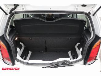 Volkswagen Up! 1.0 BMT move up! 5-DRS Airco Bluetooth 43.420 km! picture 7