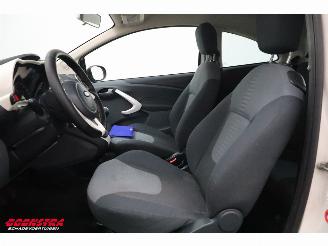 Ford Ka 1.2 Titanium Airco Bluetooth LMV picture 8