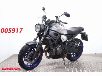 škoda motocykly Yamaha  XSR700 ABS 28.102 km! 2016/8