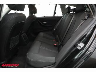 BMW 3-serie Touring 318i Aut. Corporate LED Navi Clima Cruise PDC AHK picture 10