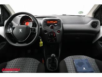Peugeot 108 1.0 e-VTi Active Airco Bluetooth picture 12