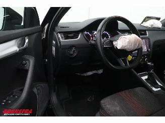 Skoda Octavia Combi 1.5 TSI DSG Sportline Pano Navi Clima Cruise PDC picture 17
